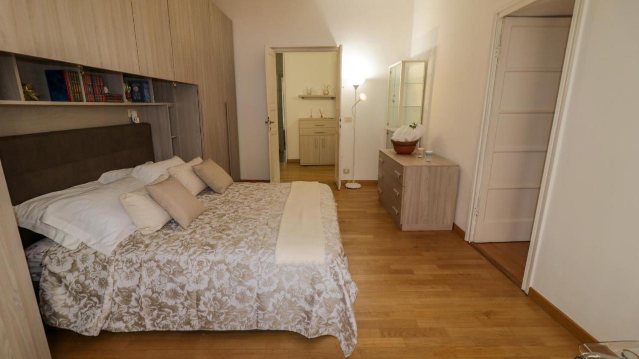 Appartement Sole, Terrazza, Centro Citta E Wi-Fi Veloce! à Gênes Extérieur photo