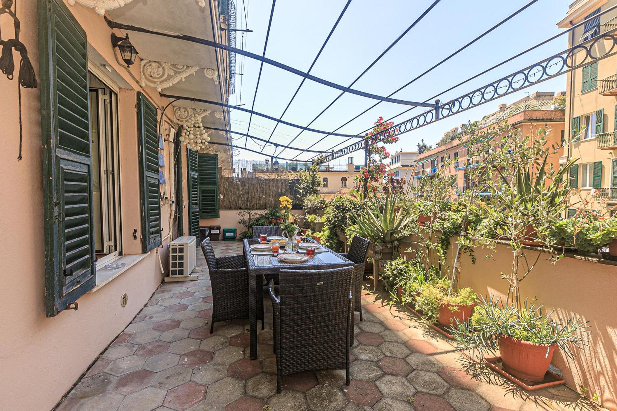 Appartement Sole, Terrazza, Centro Citta E Wi-Fi Veloce! à Gênes Extérieur photo